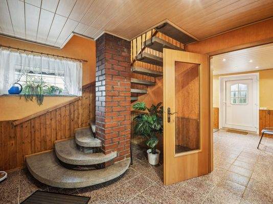 Hauseingang Kellergeschoss