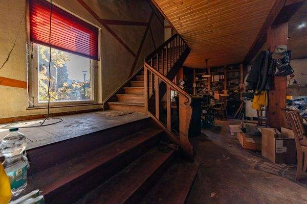 Partyraum unter Wohnzimmer nebst Werkstatt (wird noch beräumt)