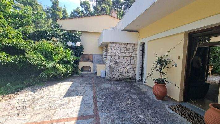 6bff996d-d89c-4560-89d4-a184f33a327f