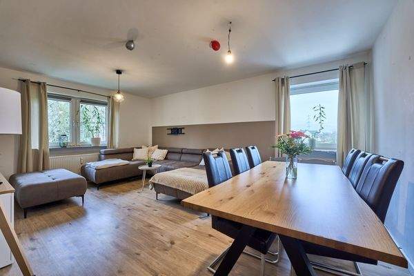 Wohn- und Essbereich