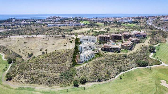 Stylish Design Golf Apartments Near the Beach in Mijas