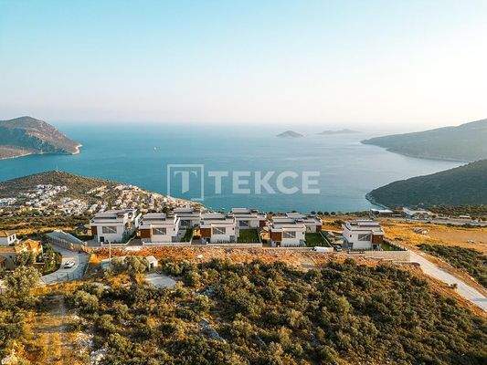 Sea-View 4-Bedroom Villas with Private Pools in Kaş Kalkan
