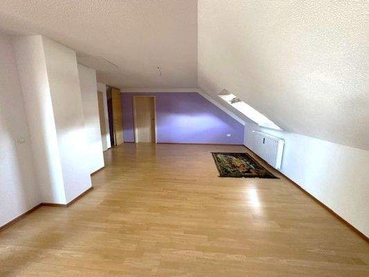 23. lofartiger Wohnraum DG.jpg