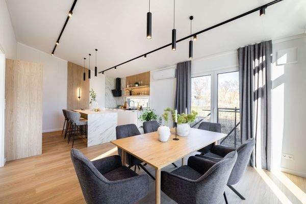 Essbereich mit Küche