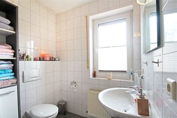 Whg. 1 Badezimmer