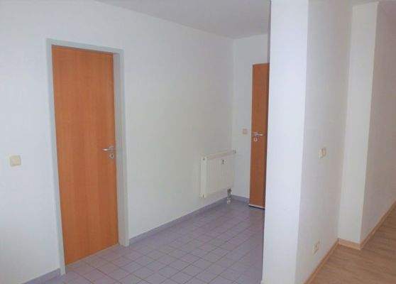 Vermiete Wohnung über 2 Etagen