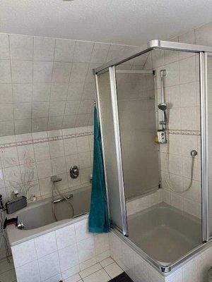 Badezimmer Wohnung 1.OG