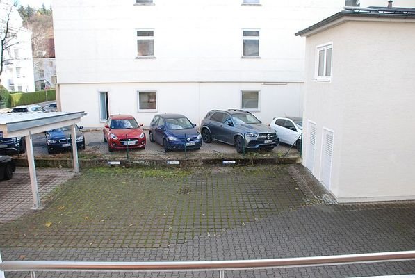 Außenparkplatz