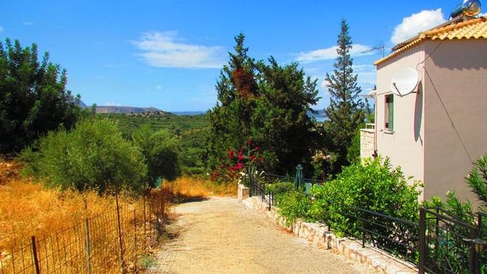 Kreta, Aspro: Hanggrundstück mit Meerblick zu verk