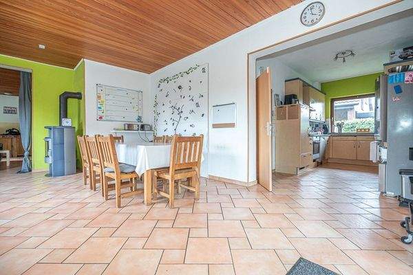 Wohnzimmer-/ Küche EG