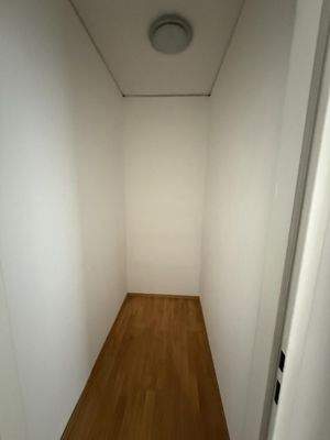 20250711_085051186_iOS