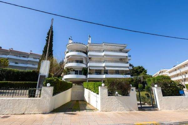 Eigentumswohnung mit Meerblick in bester Küstenlag