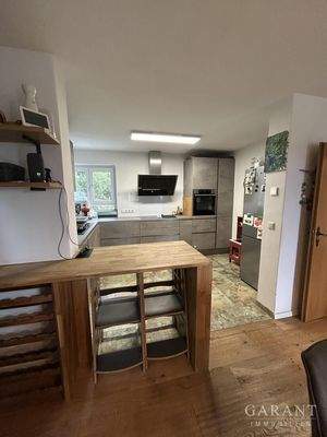 Offene Küche mit Theke