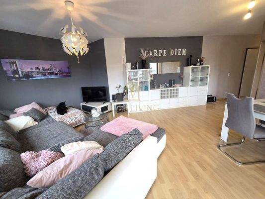 BlickvomBalkoninsWohnzimmer