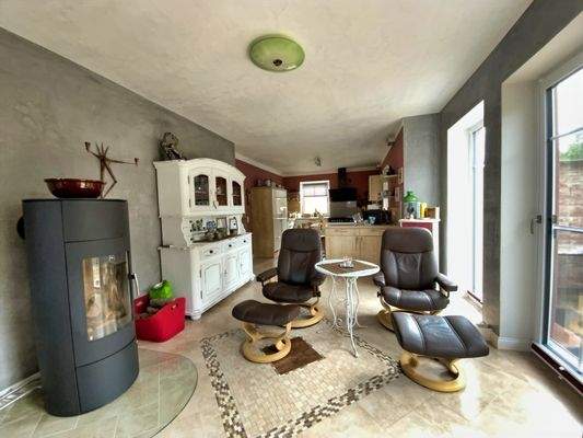 Platz vor dem Kaminofen