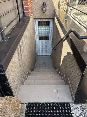 Kellertreppe außen