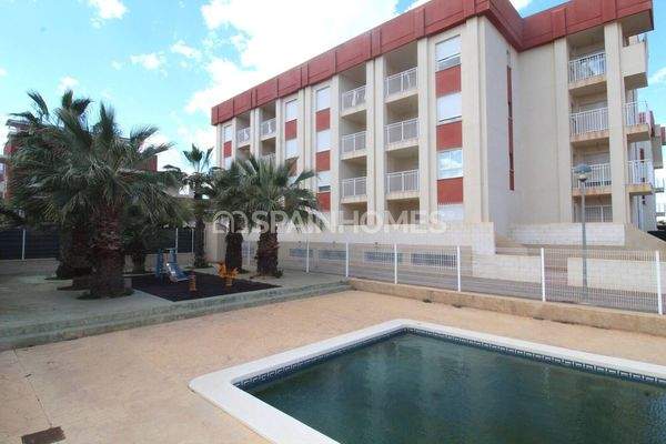Ready-to-Move Flats for Sale in Lomas de Cabo Roig
