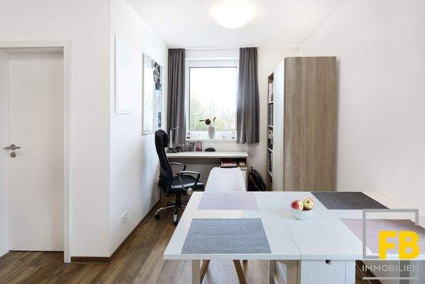 Ruhige Lage | 10 Min. Gehweg zur Hochschule!