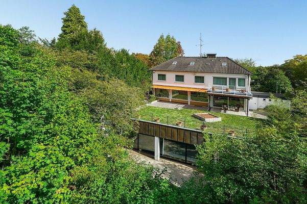 Die Hausansicht vom Garten