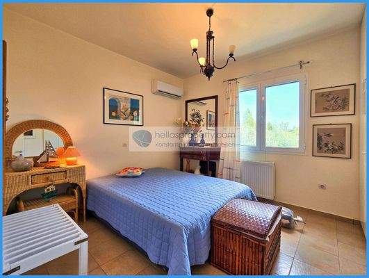 28b0ec1b55574be0a277c2a87a24948d-original