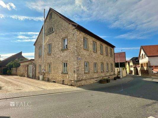 Traumhaus Ansicht Straße