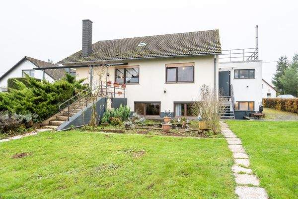 18350 Außenansicht