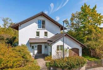 Familiendomizil im Grünen