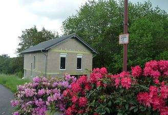 Straßenfront mit Südblick