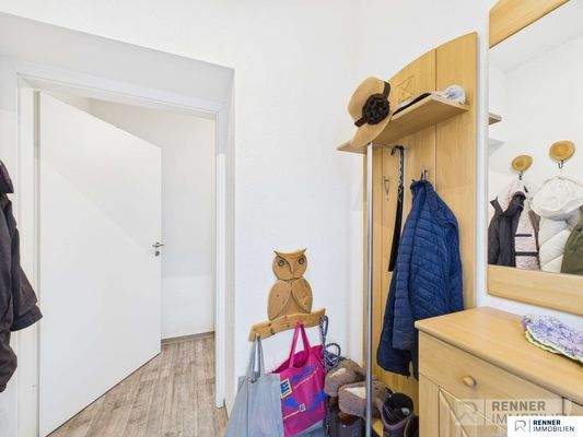 Wohnung 2 / Eingangsbereich EG