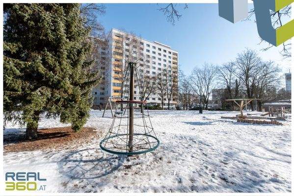 Park Lichtenegg mit Kinderspielplatz