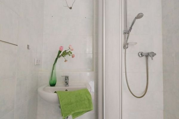 Dusche