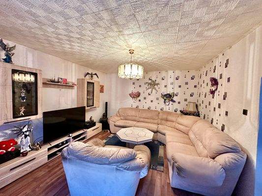 WhatsApp Image 2025-12-02 at 15.37.51.jpeg