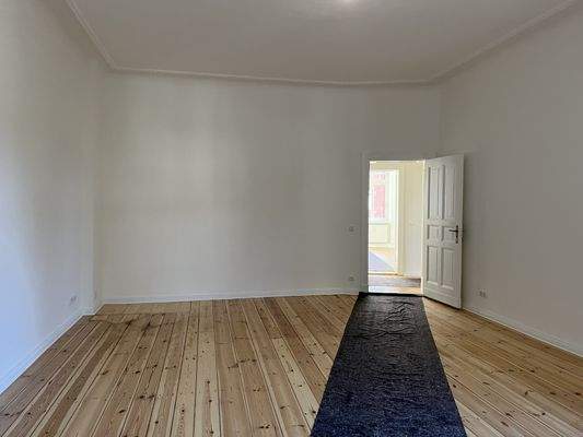 Berliner Zimmer Hofseite1.jpg