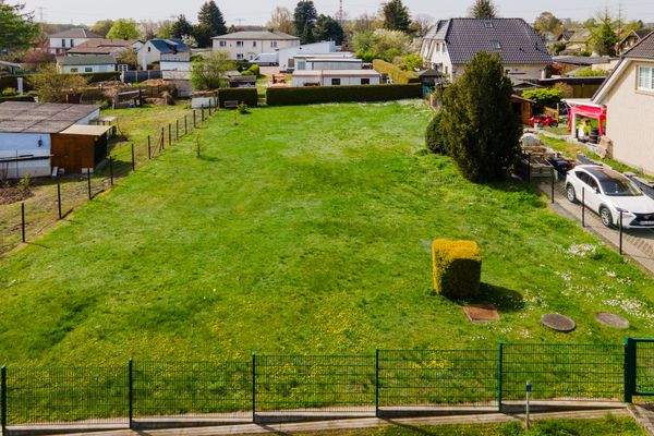 Grundstück in Ahrensfelde