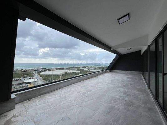 Stylish Villas with Private Outdoor Pool in Alanya Incekum