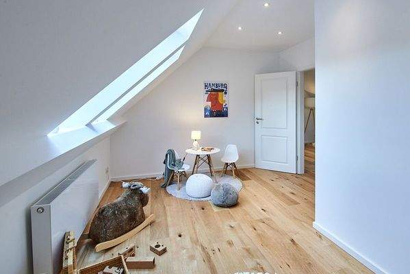 1. Kinderzimmer im Obergeschoss