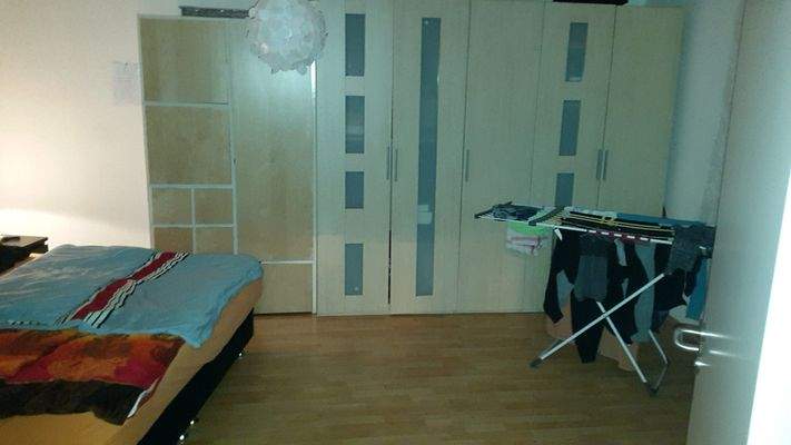 1. OG rechts - Schlafzimmer