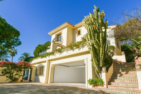 Photo: Villa in Marbella East