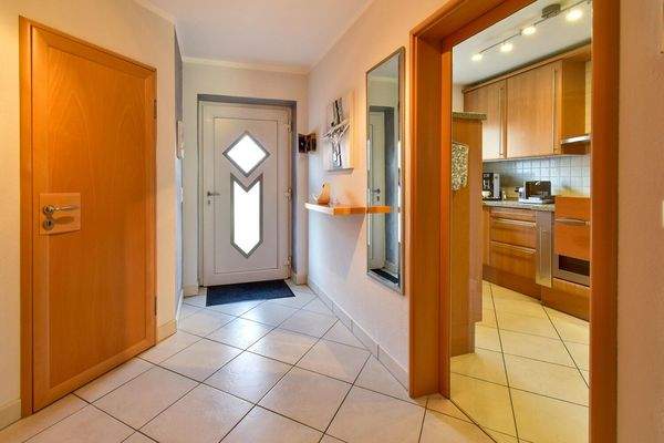 Diele mit Eingangsbereich