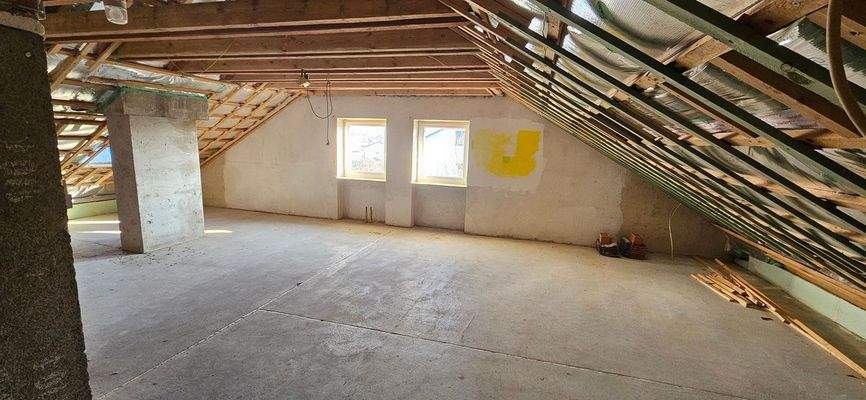 Studio zum Ausbauen.jpg