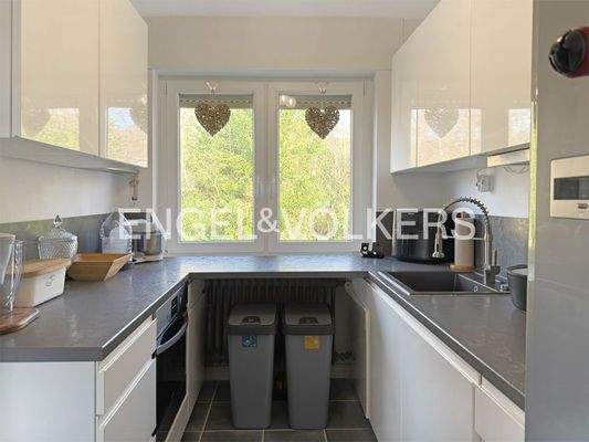 Moderne Einbauküche