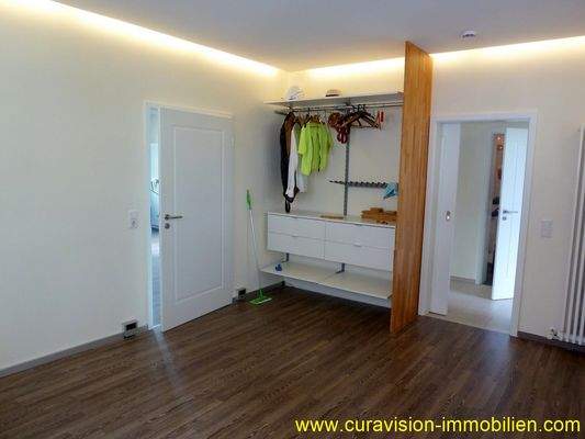 Schlafzimmer 3. Ansicht.JPG