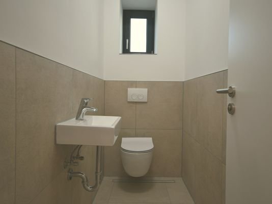 Toilette/Dusche Rechts