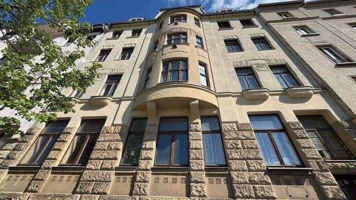 Groß (IMG_7375).jpeg