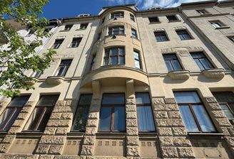 Groß (IMG_7375).jpeg