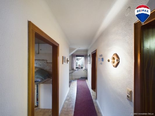 RE/MAX Immobilien DeLux Fluransicht 3 OG