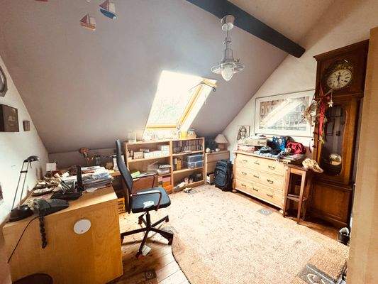 25. Arbeitszimmer  DG