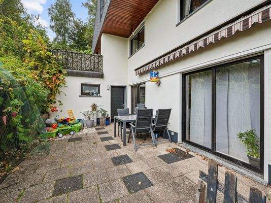 Terrasse mit Zugang zur Küche