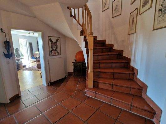 Abgang ins Souterrain