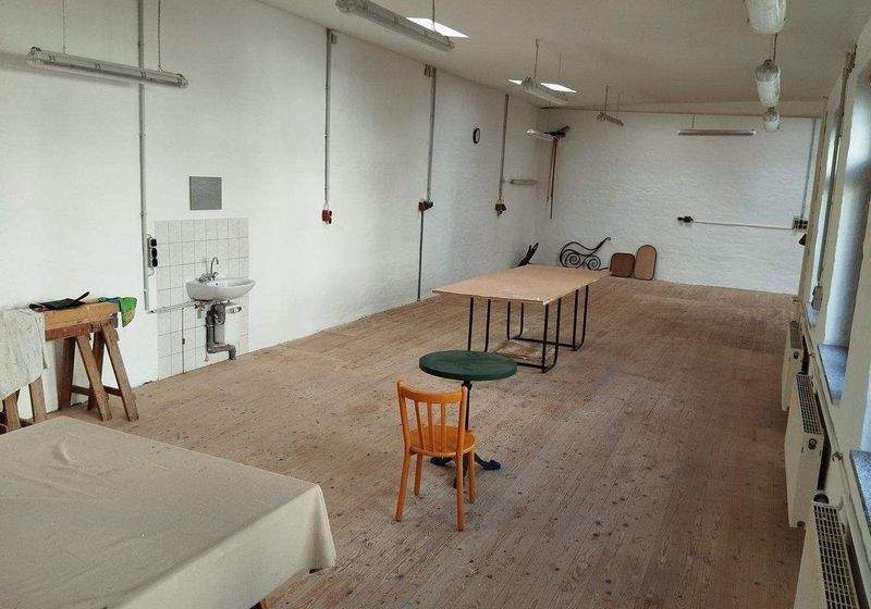 * !!!!!!!!!!!!!!!!!!!!! Atelier- Lagerhalle-Produktionsstätte- DAS HABE ICH GESUCHT  !!!!!!!!!!!!!!!!!!!!!   *